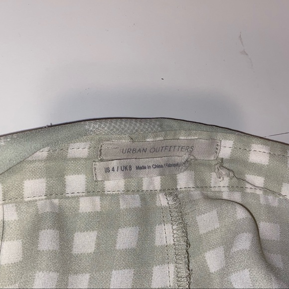 sage green layered skort✨ - Picture 3 of 3